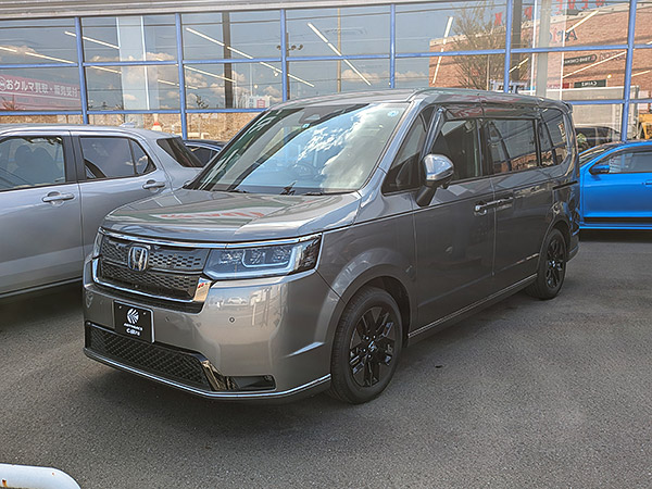 ステップワゴン e:HEVスパーダー